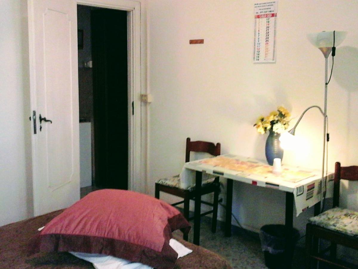 B&B Near Metro' Central Line - Only Wc In The Rooms 15 Minutes To Termini Station 20 To Spagna Square - In The Night Bus Rome Luaran gambar
